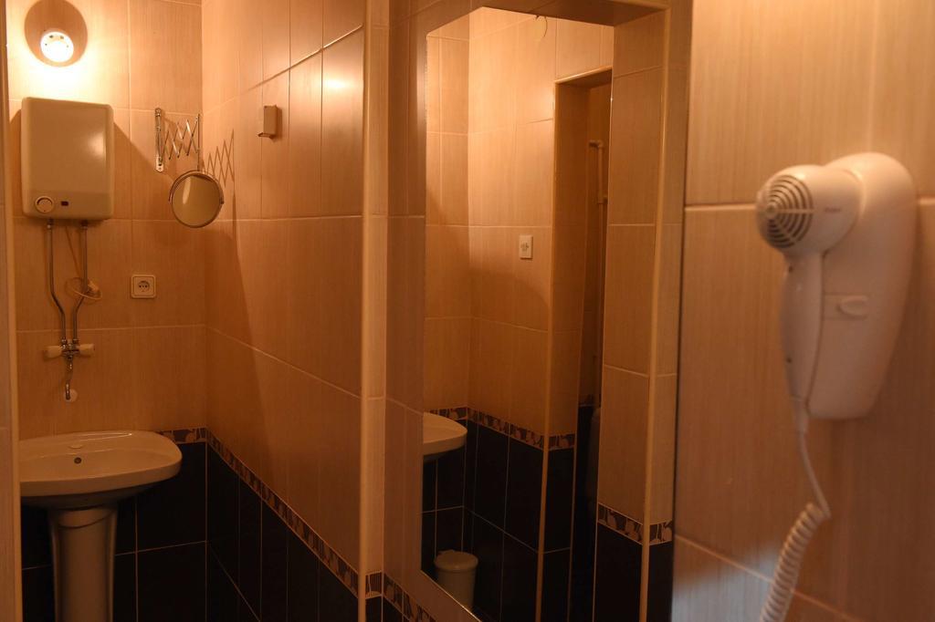 Apartment Inn Rooms Novi Sad Værelse billede