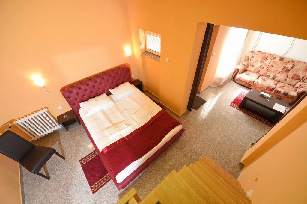 Apartment Inn Rooms Novi Sad Værelse billede